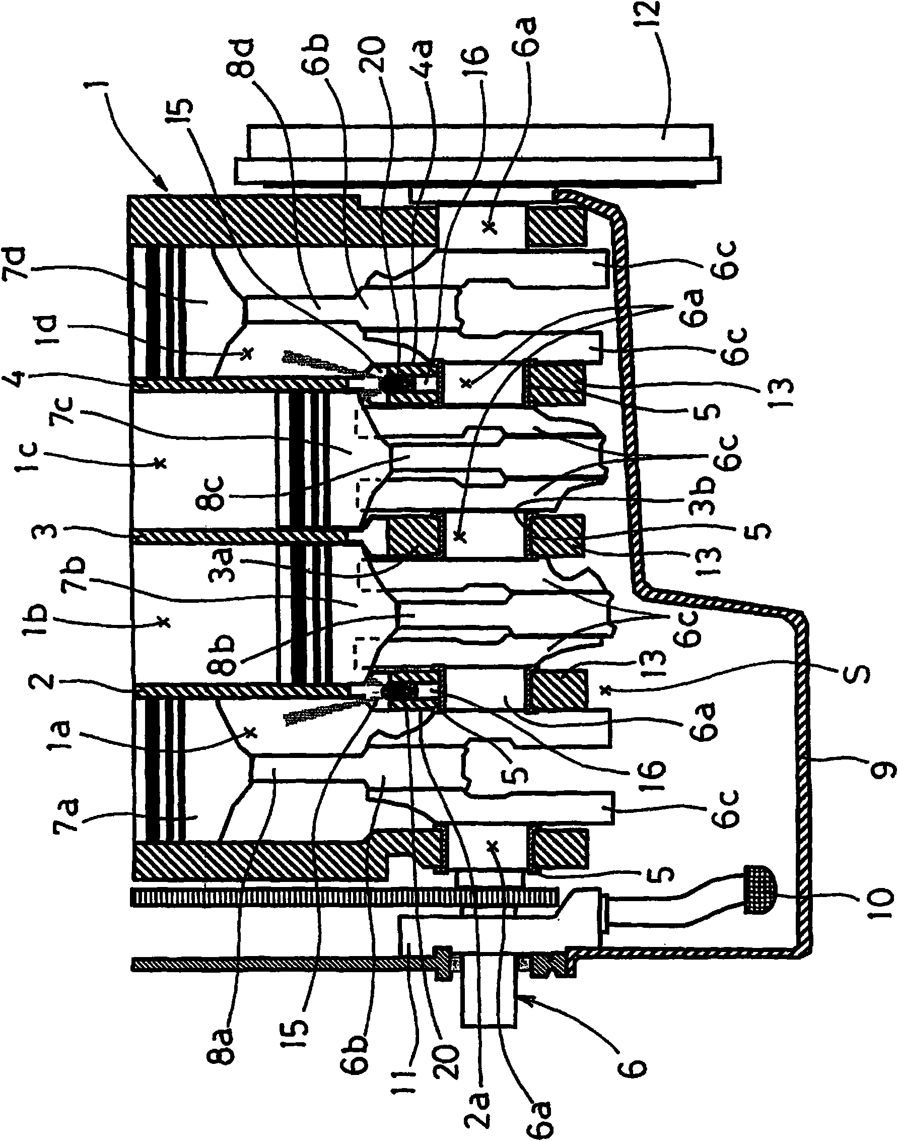 Piston cooling structure