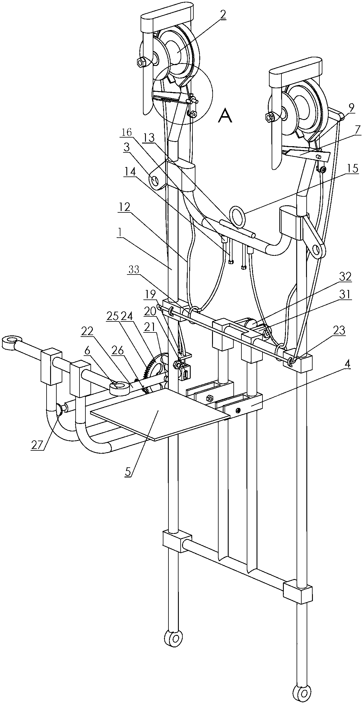 Aloft traveling device for ascending height during hot-line work