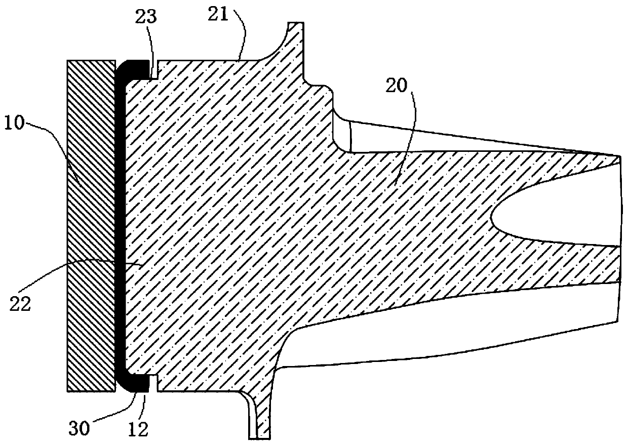 Turbine disc and blade locking mechanism for turboprop engine