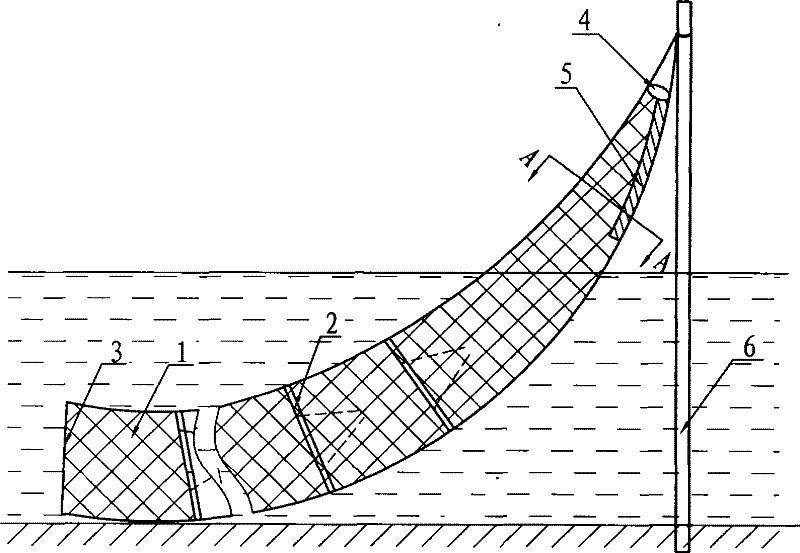 Pond ground cage for catching crayfishes