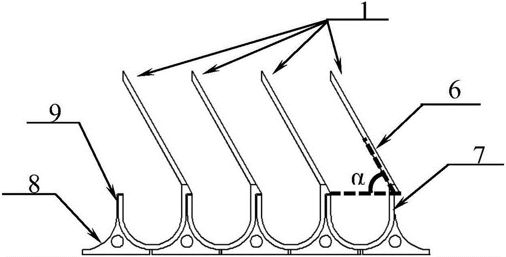 Splash-proof water collecting device for high-level water collecting cooling tower