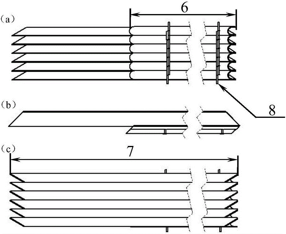 Splash-proof water collecting device for high-level water collecting cooling tower