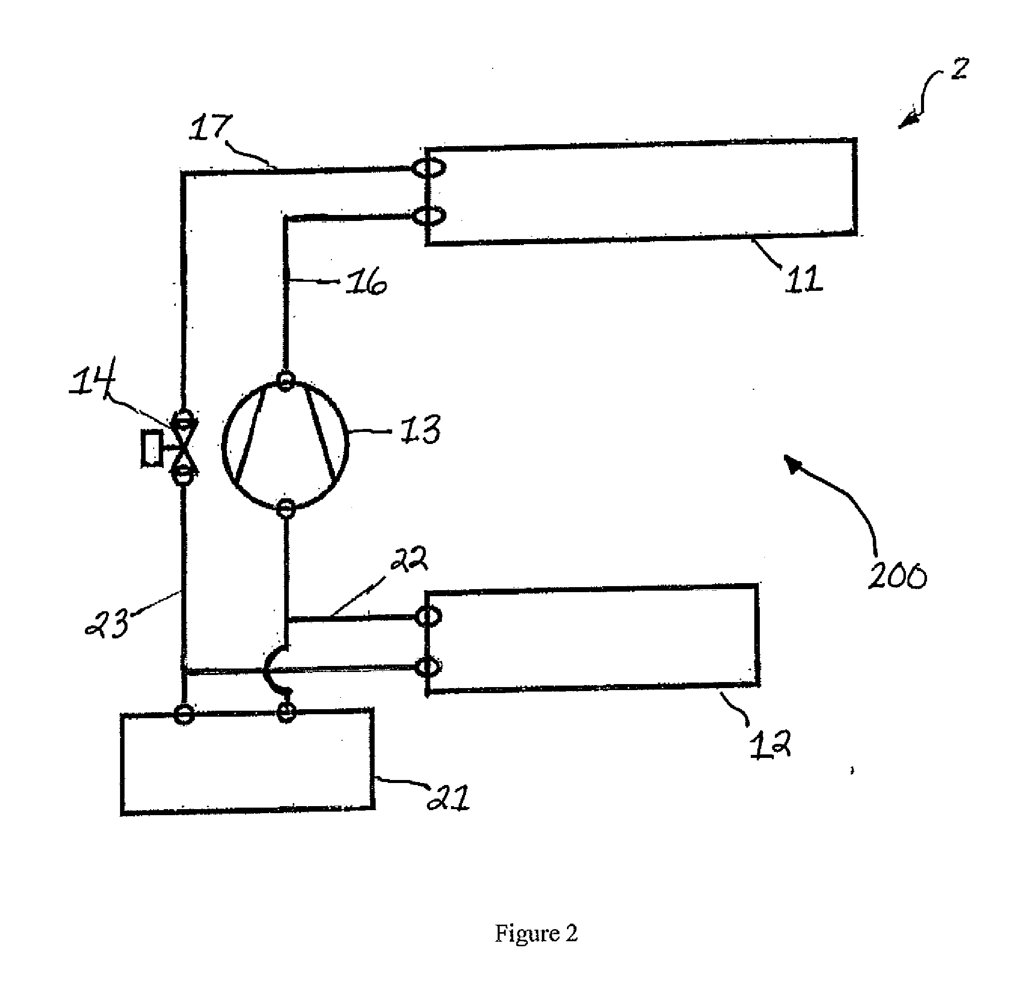 Modular air conditioning system with heat pump functionality