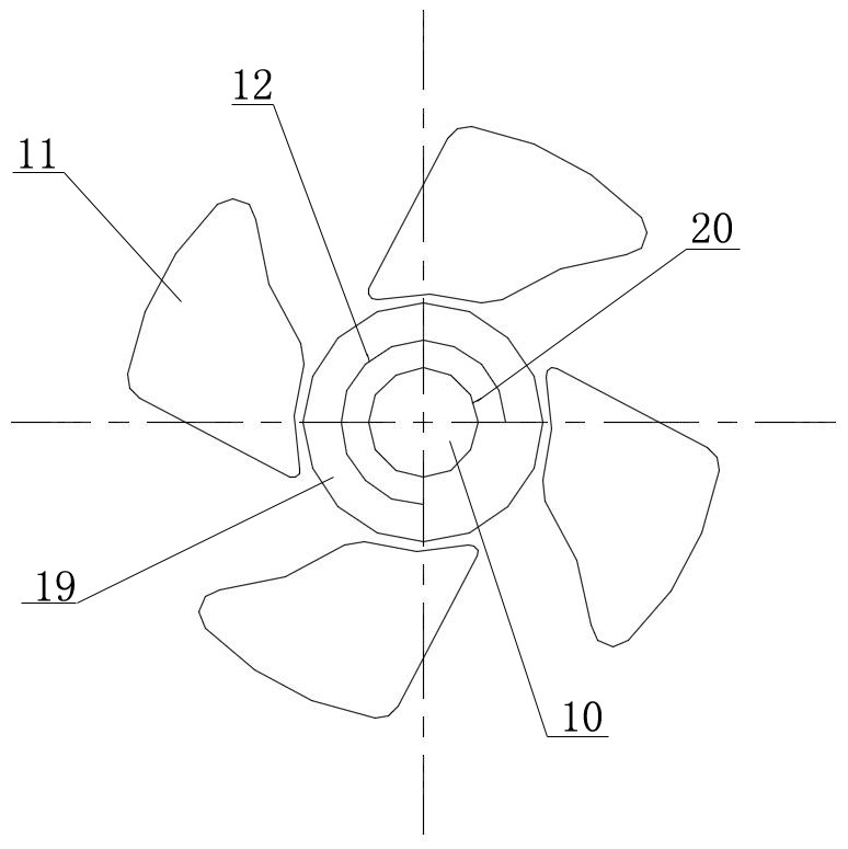 Novel medical oxygen humidifying device and humidifying method