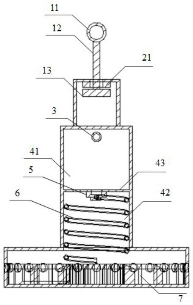 Self-rotating type heat shield rapid cleaning device and using method