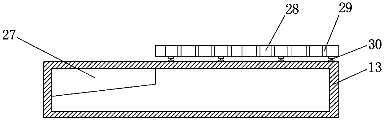 Roof cornice water accumulation preventing structure