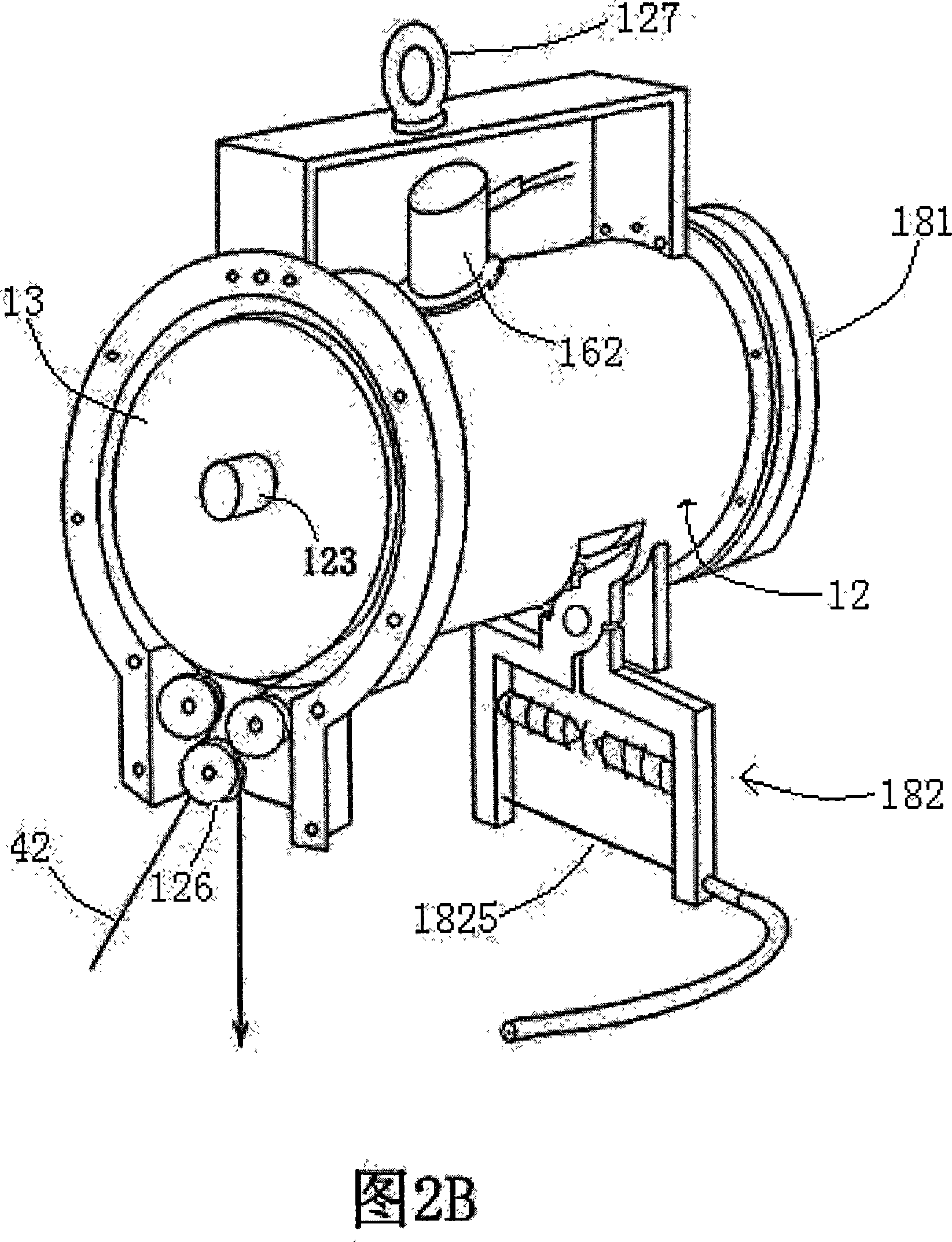 Fire disaster self-saving high-speed escaping machine that can be operated and controlled by micro-computer in wireless mode