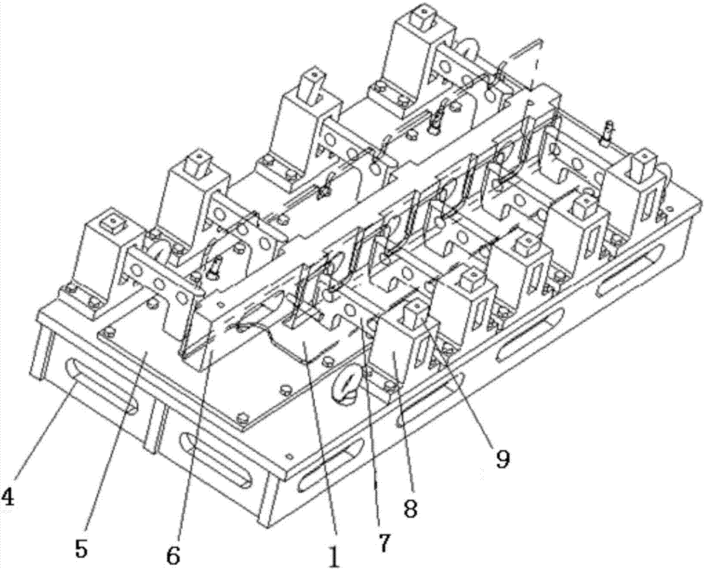 Thermal treatment deformation control method for slide rail parts with unequal heights of vertical tendons