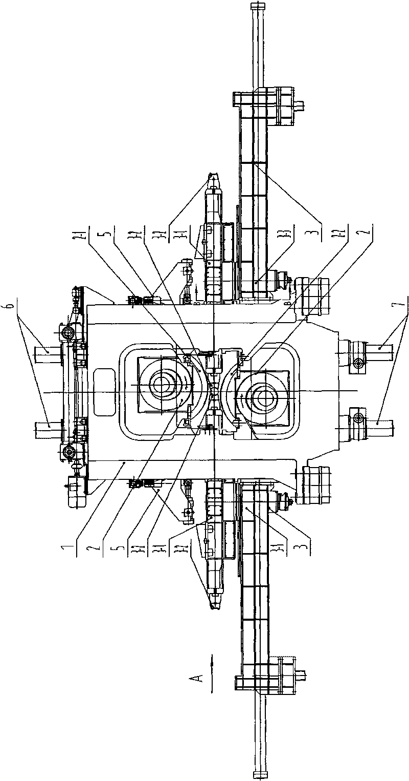 Diagonal rolling double-roller puncher having cast-weld structure