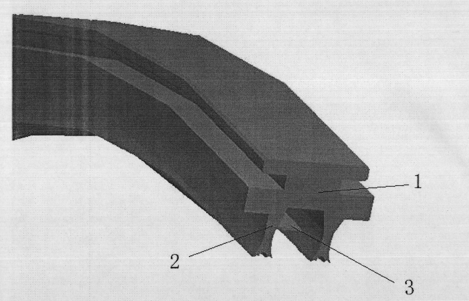 Sealing structure for dynamic and static gaps of rotating machine