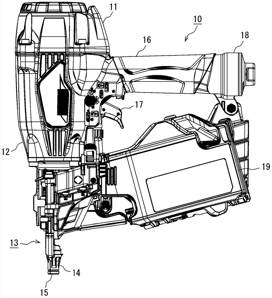 Fastener driving tool