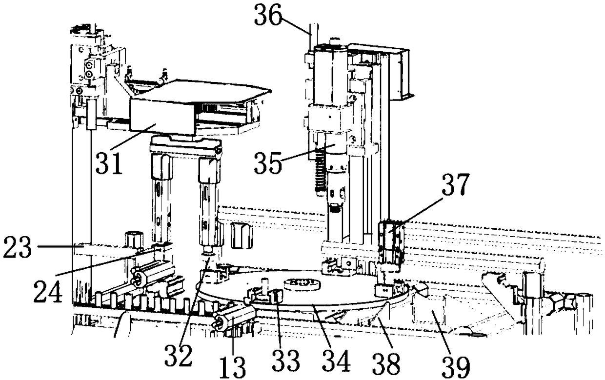 Automatic foot pad nut assembling and packaging automatic production line