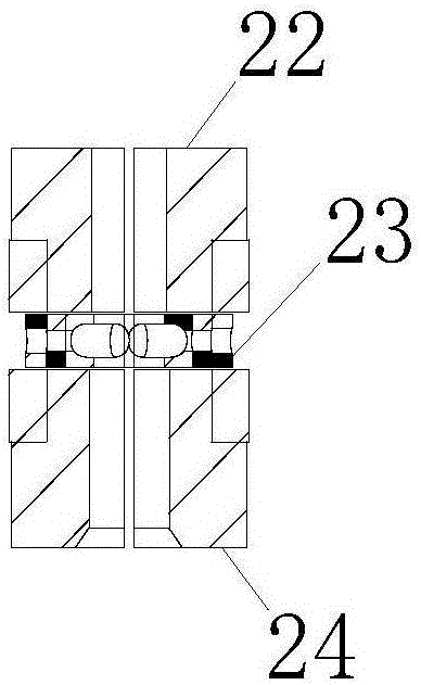 Clamping hand device for casing sleeve shrinkage continuous production and automatic casing sleeve shrinkage machine