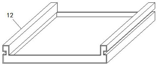 Packaging water retention device for chilled food during long-distance transportation