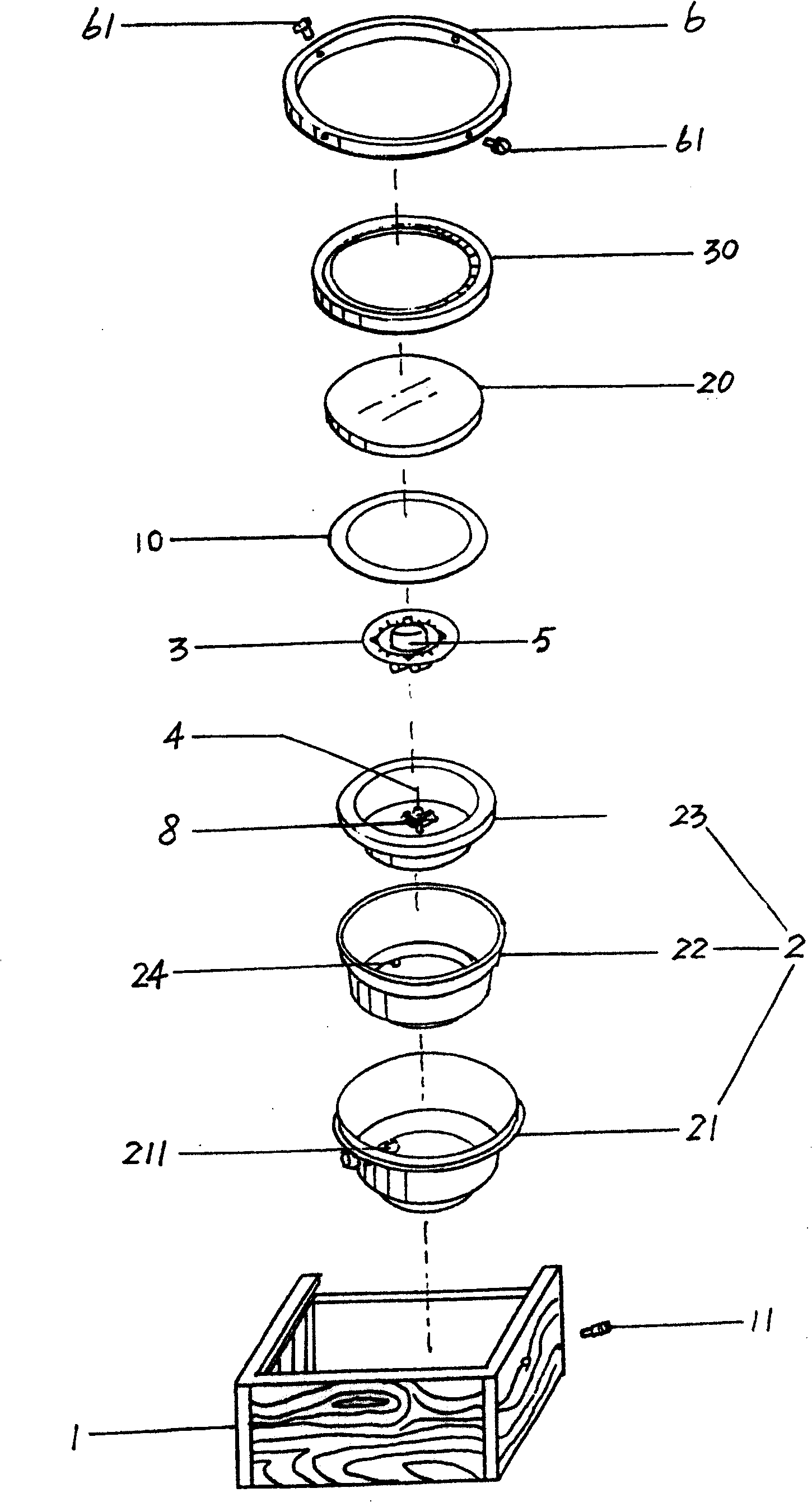 Automatic liquid feeding air discharge magnetic compass