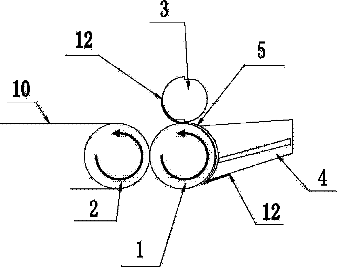 Device for manufacturing lithium ion secondary battery pole piece and manufacturing method thereof