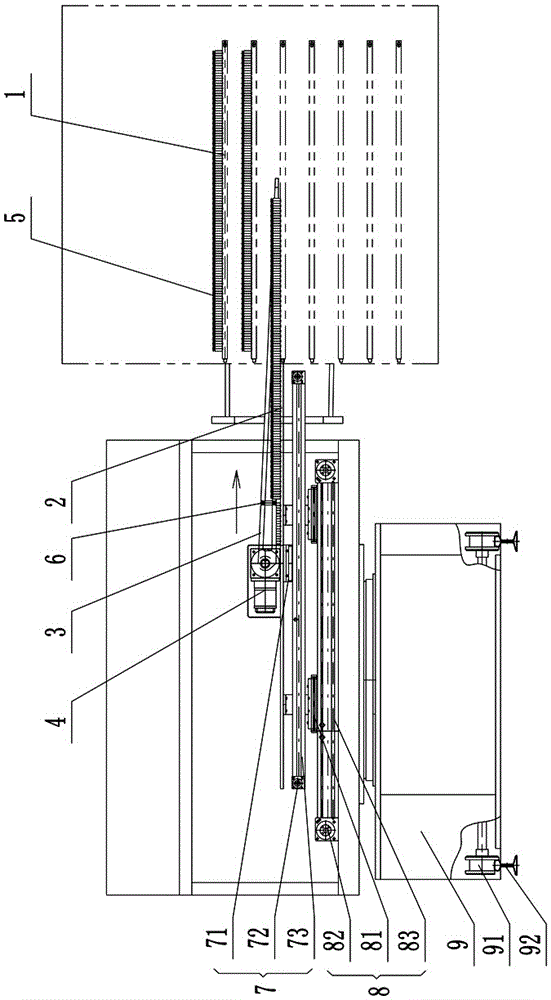 An automatic feeding and discharging device and feeding and discharging method