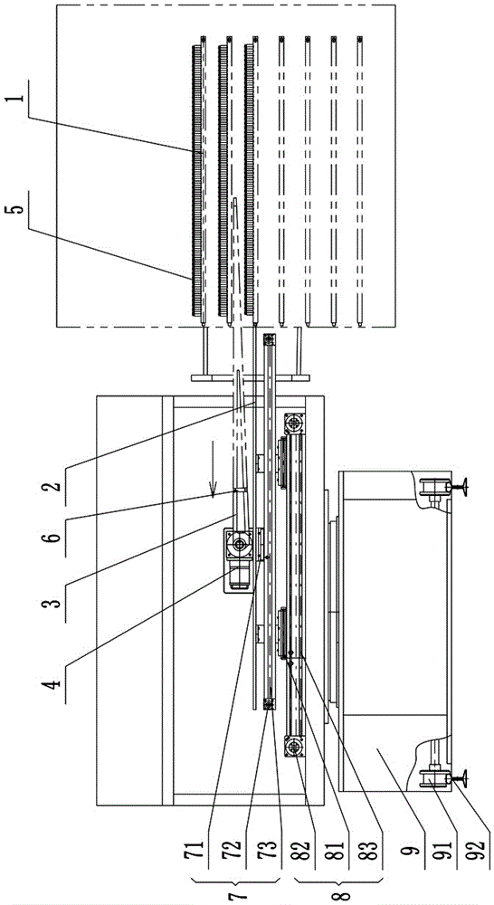 An automatic feeding and discharging device and feeding and discharging method