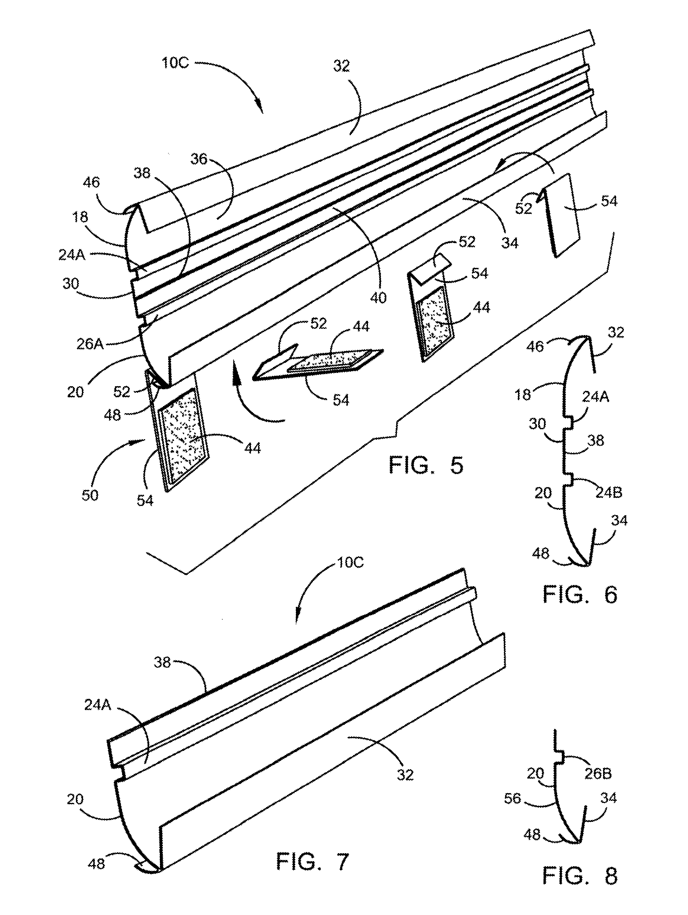 Multiple display retainer