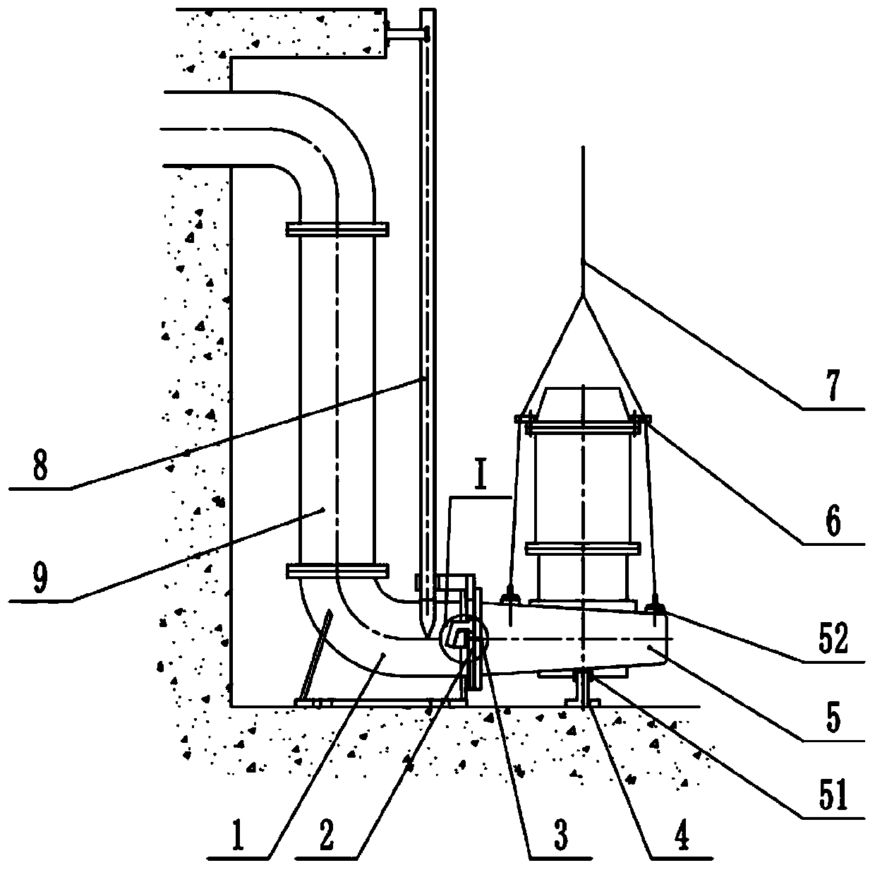 Submersible sewage pump coupling and lifting device and mounting method thereof