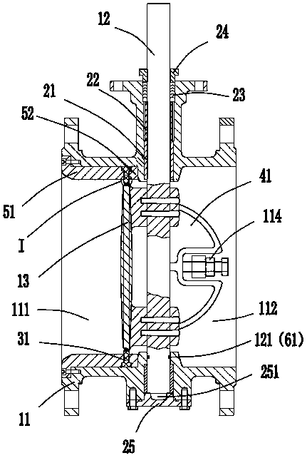 Rotary control valve with high flow controllability