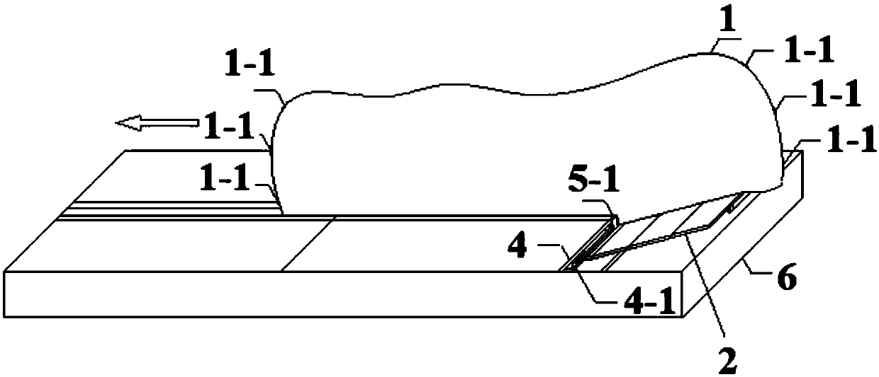 Movable quick-mounting type emergency waterlogging prevention gas pipe wall