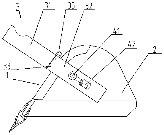 Excavator bucket with scraper