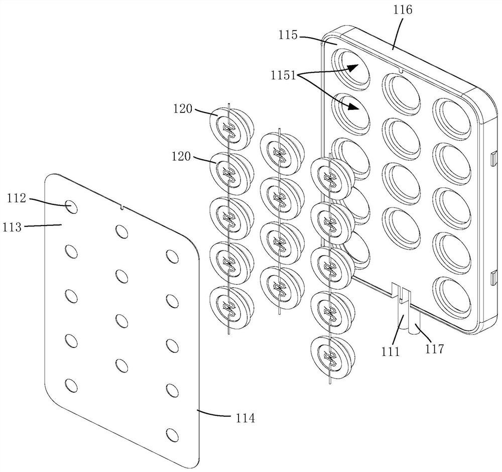 Electrode plate and wearable defibrillation device