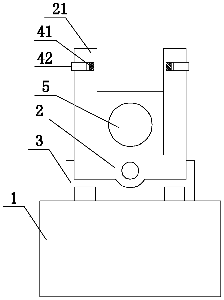 A steerable intelligent lift forklift