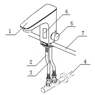 Inductive control type dual-purpose energy-saving faucet