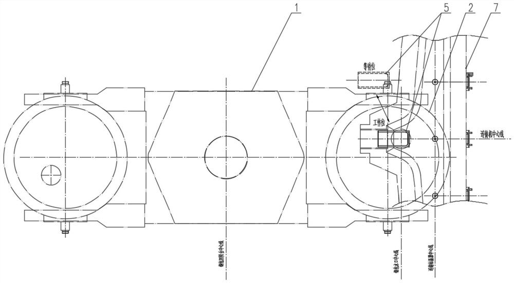 Stuffing sand removing method for casting start of continuous casting steel ladle