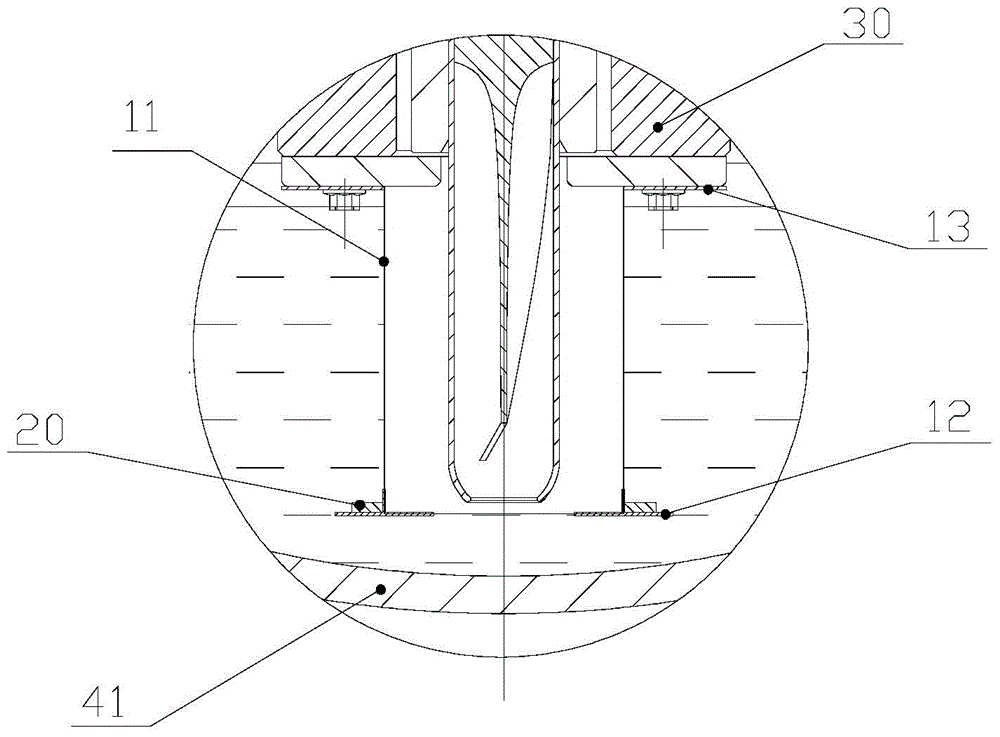 Combined filter screen and compressor with same