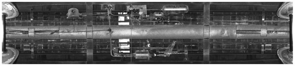 Truck brake cylinder inclination detection method based on variance region segmentation