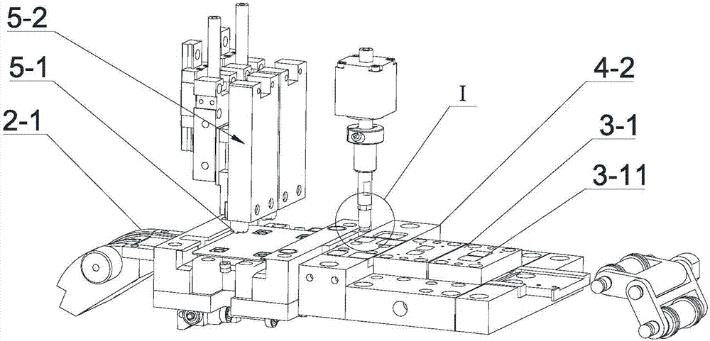 Chip packaging apparatus of multi-core intelligent card