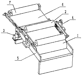 Cloth clipping and conveying device for textile processing