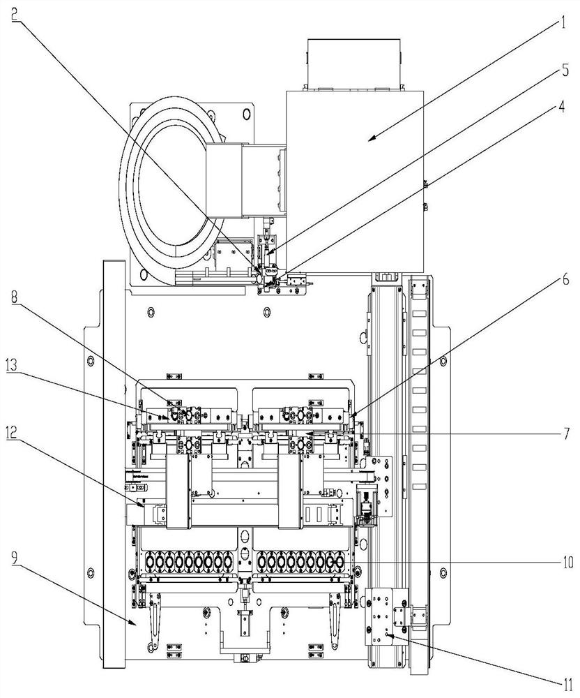 Feeding and discharging mechanism