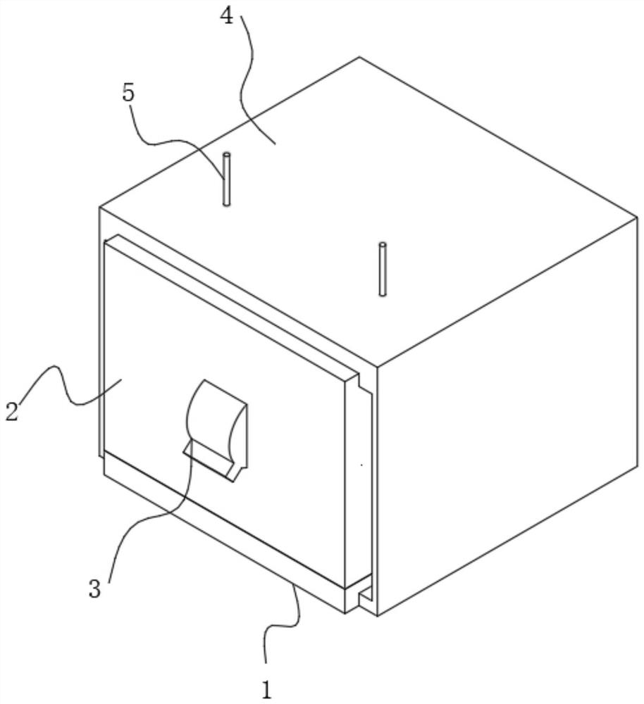 Middle-high voltage circuit breaker capable of expelling products between isolated contacts