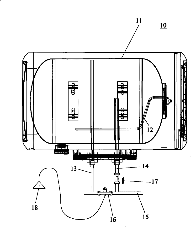 Water heater with lower inner liner pressure