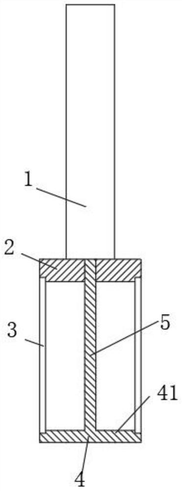 Solar street lamp with protection structure and protection method