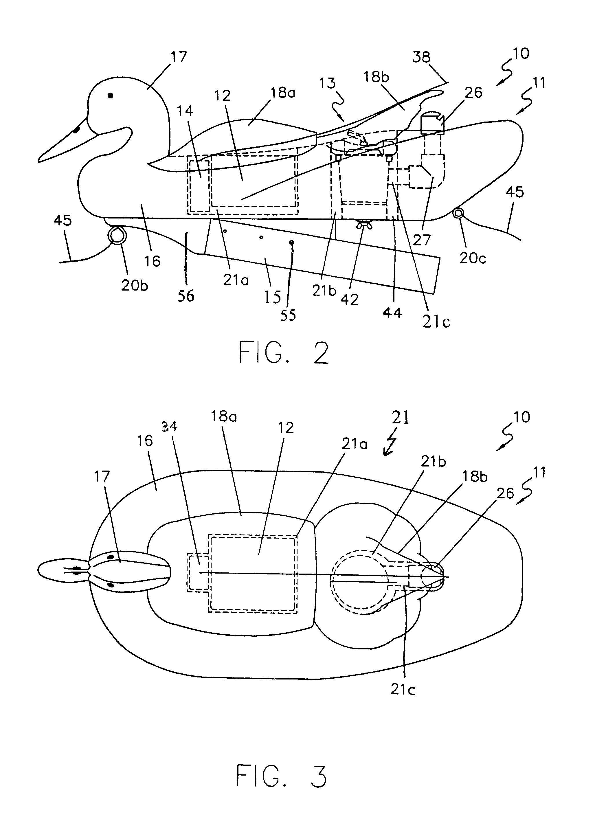 Swimming waterfowl decoy with spray