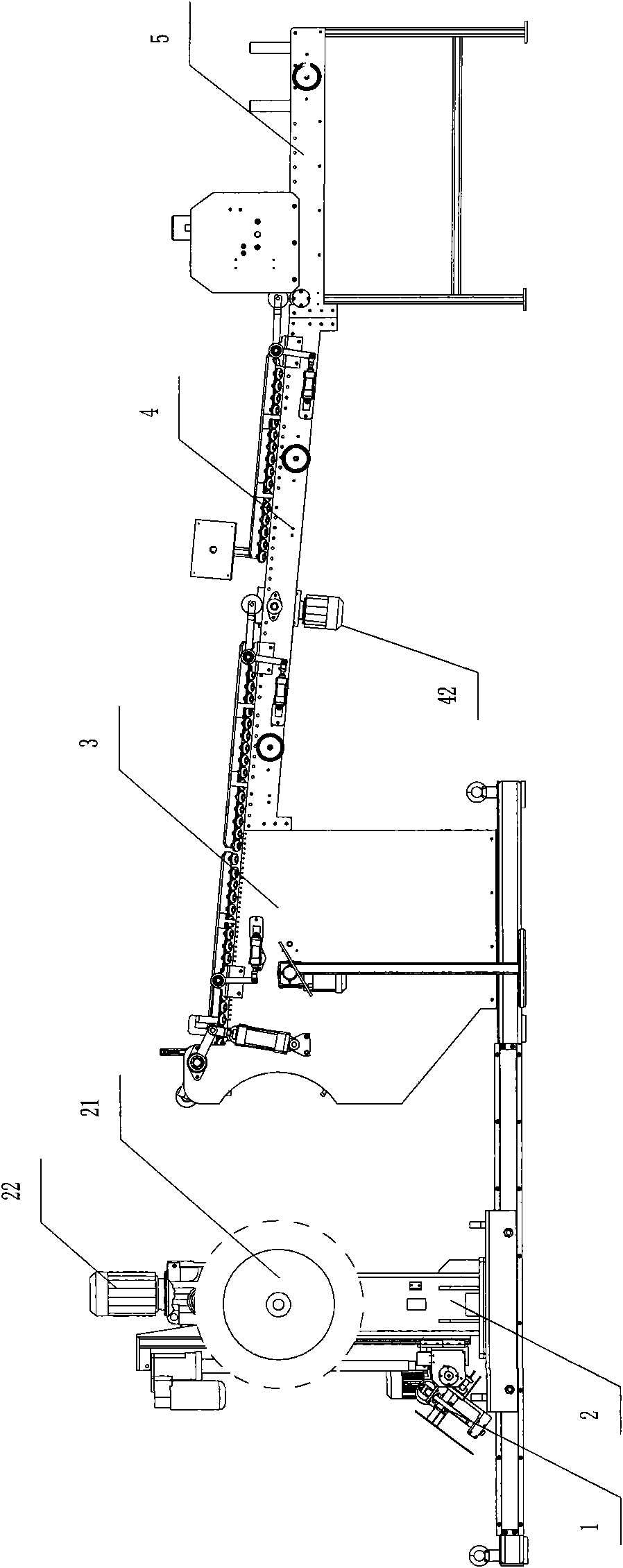 Tread centering adjustment device and method