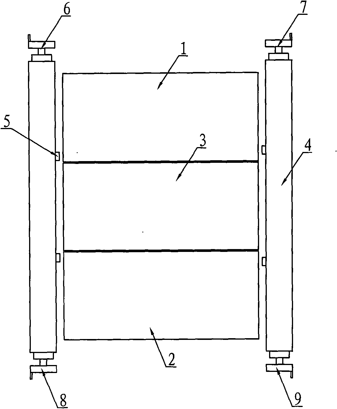 Roller spacing adjustment alarm prompting device