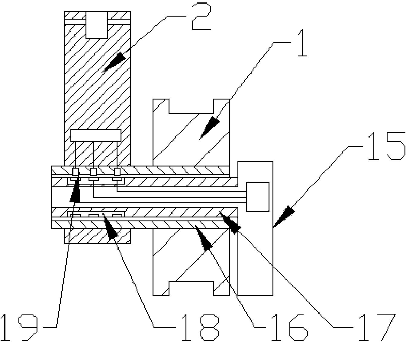 Compressor with variable compression amount