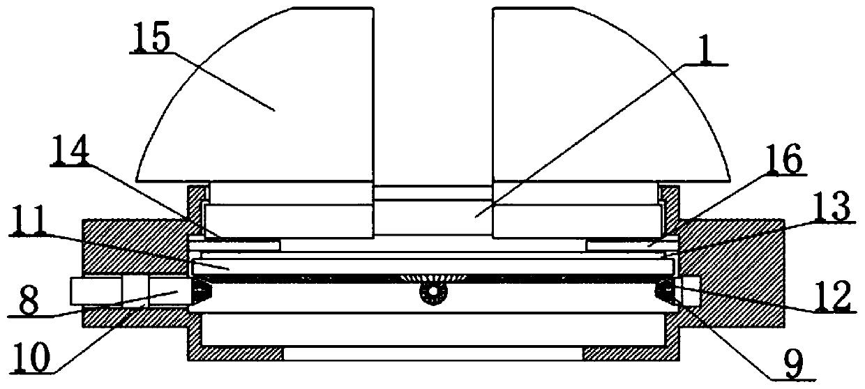 Semi-sealing well sealing device for oil well fracturing