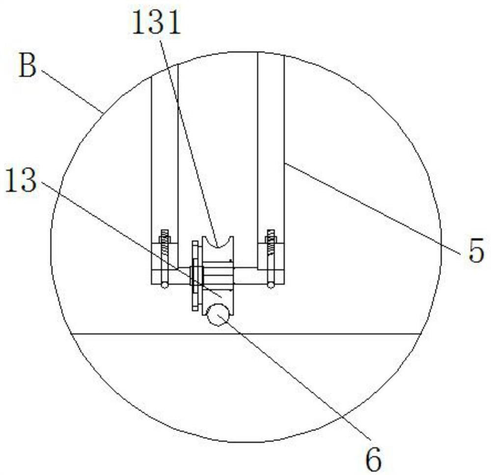 Traveling crane feeding device