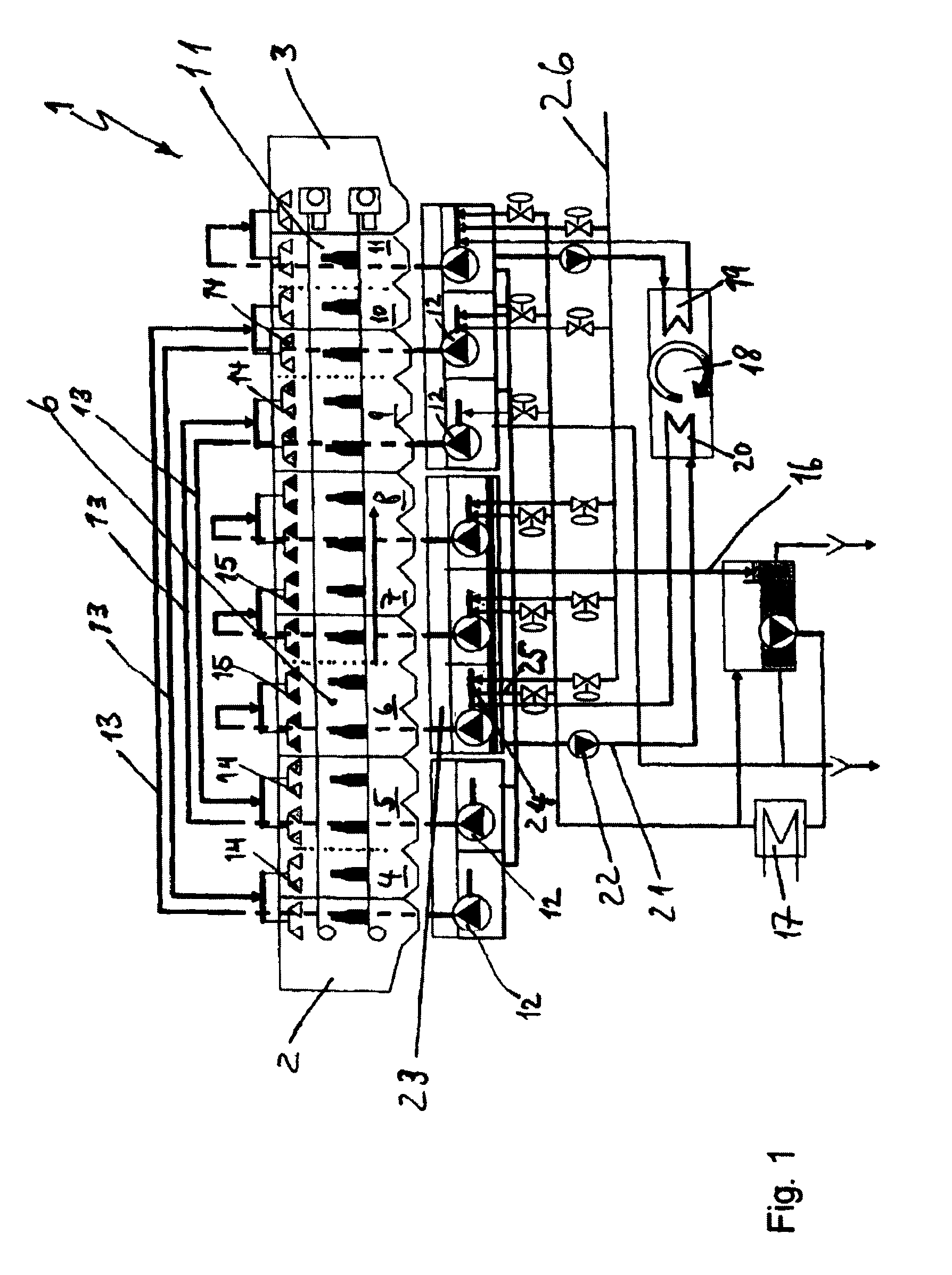 Beverage bottling plant for filling beverage bottles with a beverage bottle treatment machine and a beverage bottle treatment machine in a beverage bottling plant