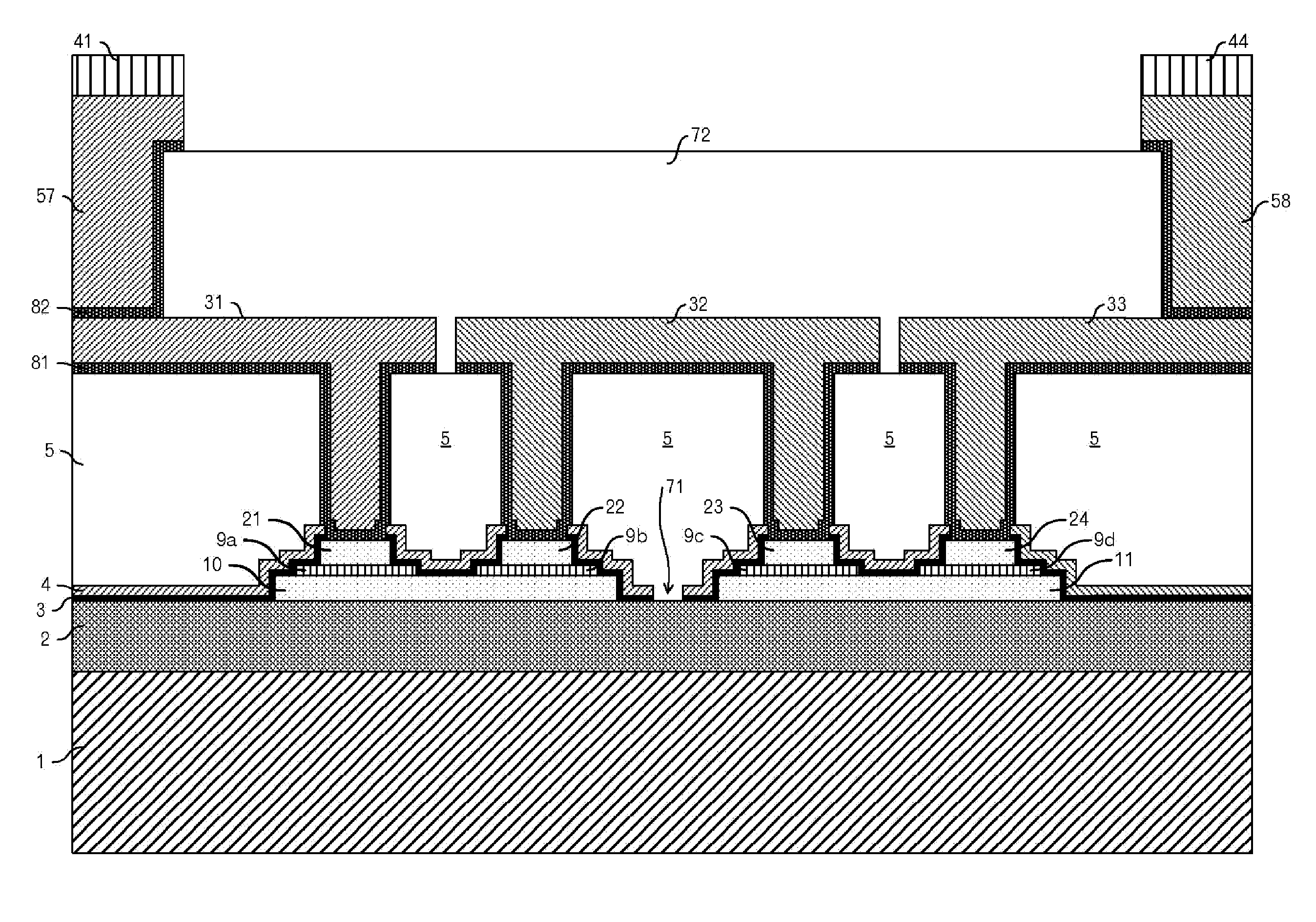 Variable capacitance device and antenna device