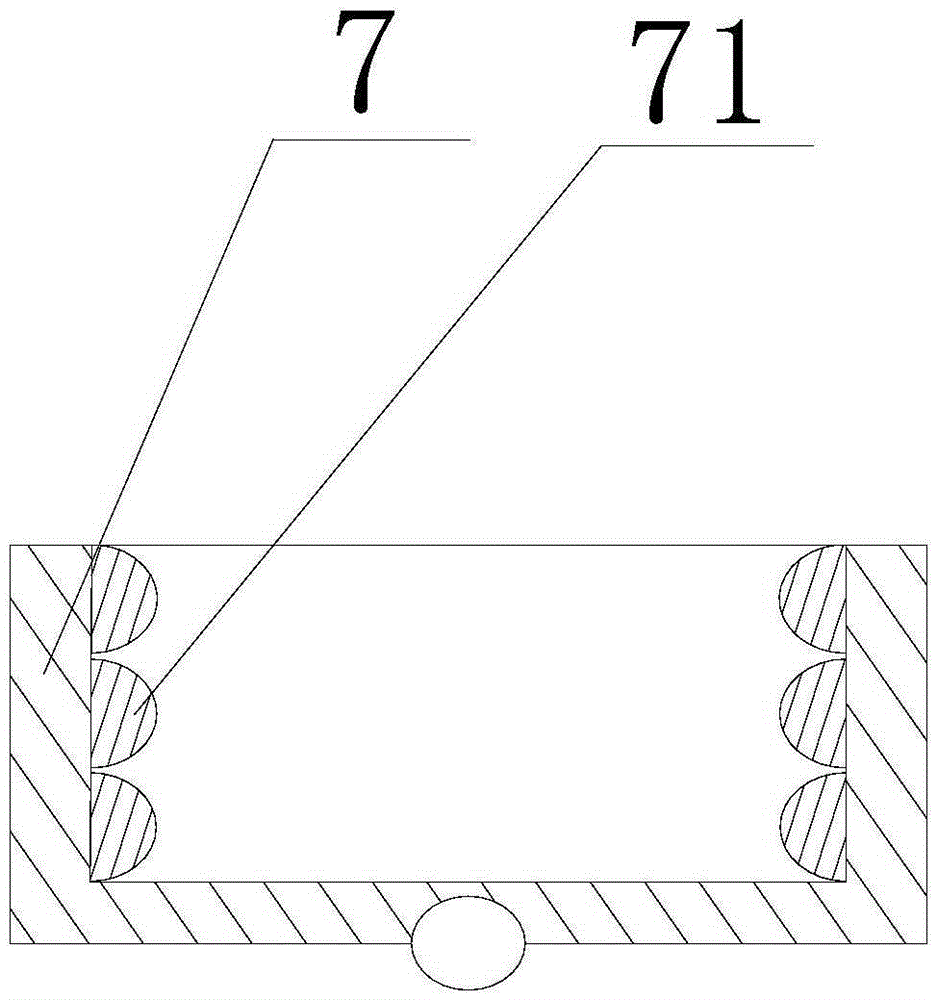 Conveying feeding device