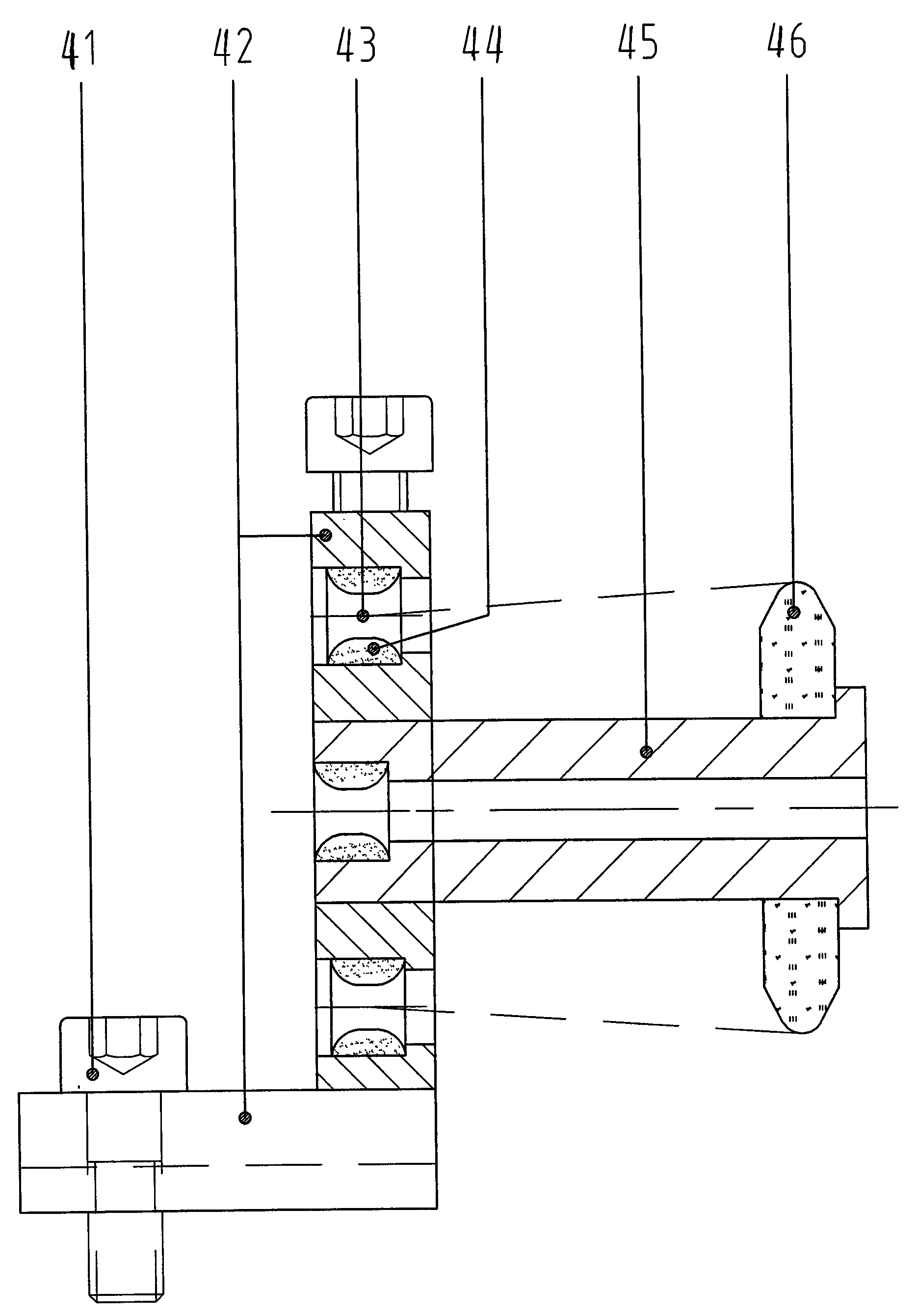 Wire splitting pre-deformation assembly of strand twisting device