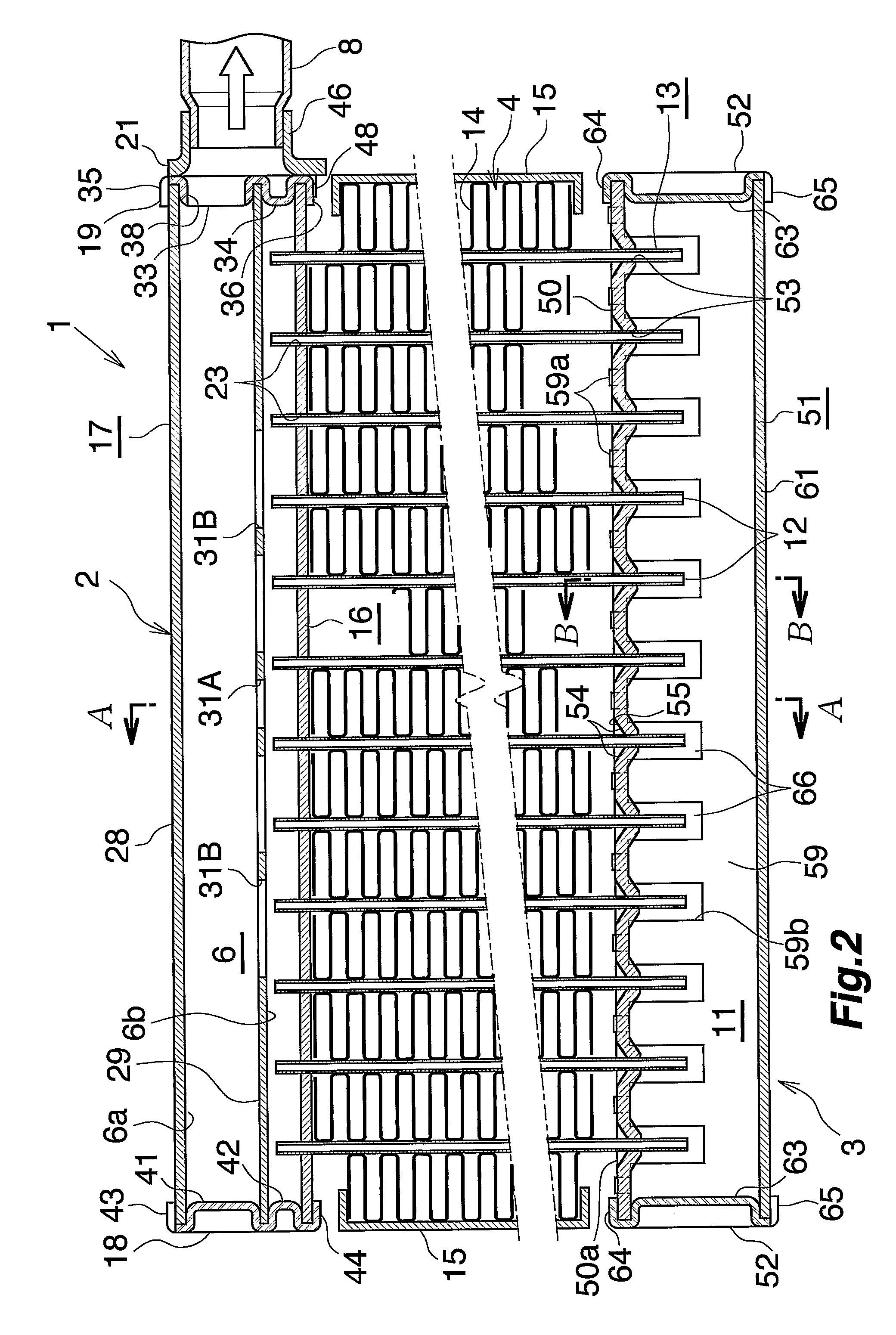 Heat exchanger with drain grooves